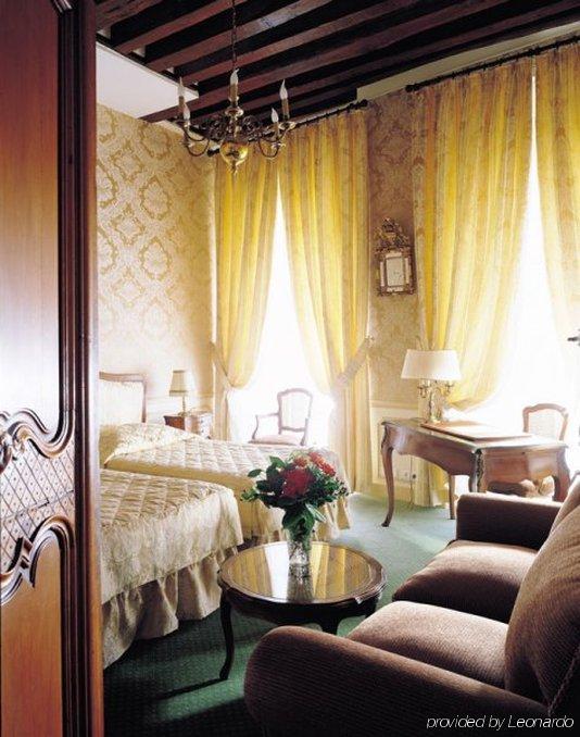 Hotel D'Angleterre Paryż Pokój zdjęcie
